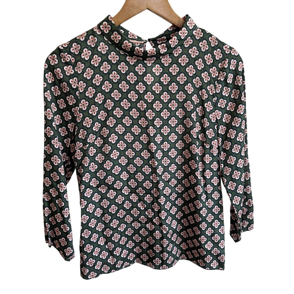 Boden Lily Top Size 2 Green Pink Broad Bean Tile Print Blouse Satin Long Sleeve